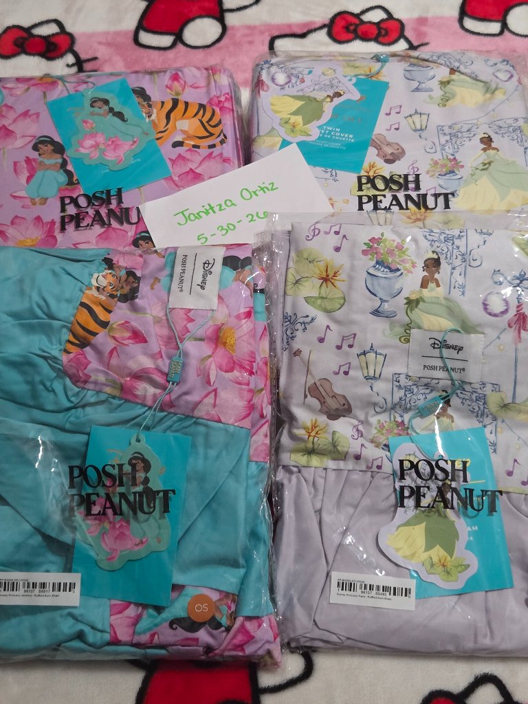 Posh Peanut Twin Duvet & Sham Bundle